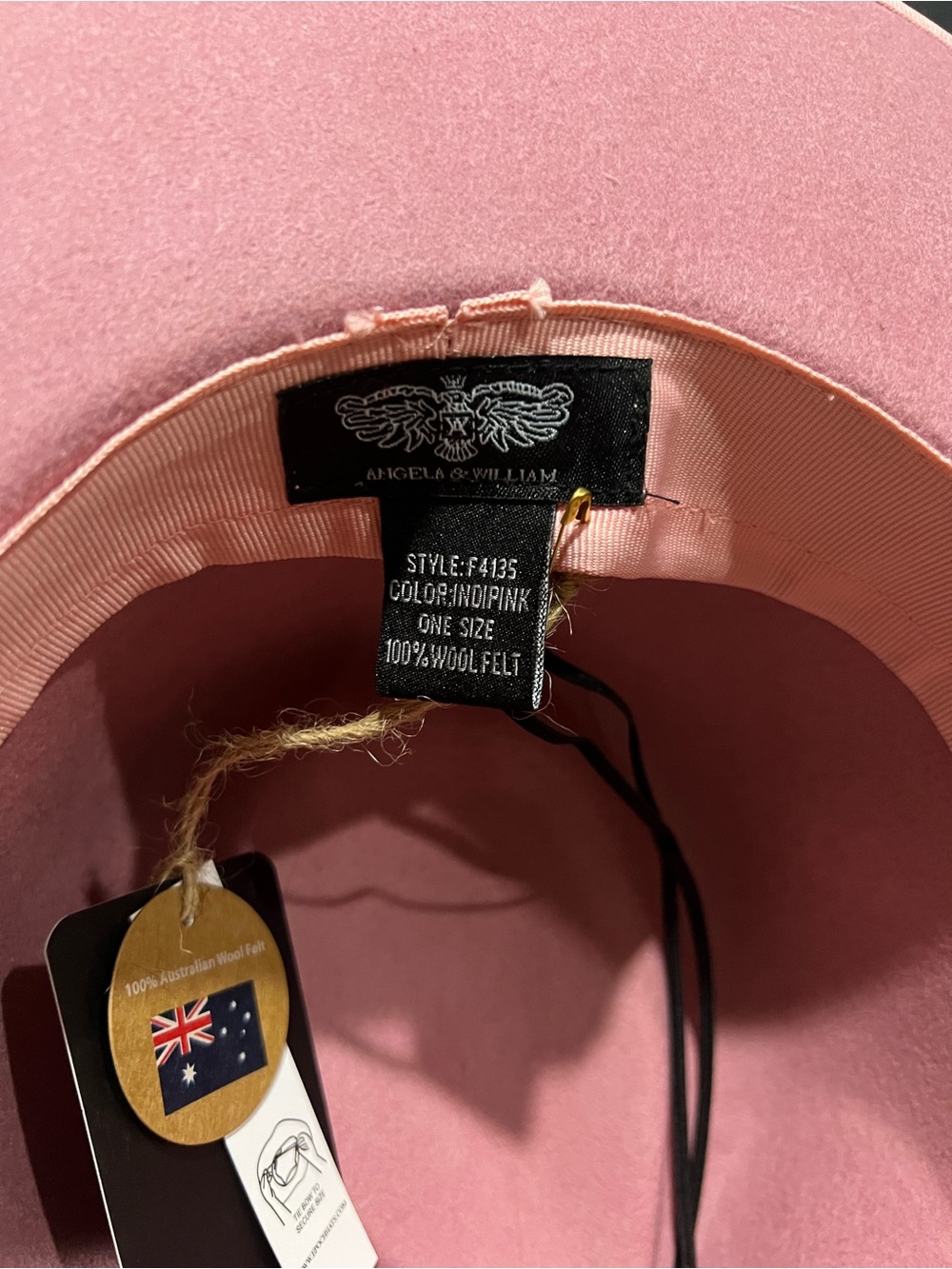 Angela & Willam pink woman's hat - Picture 6 of 10
